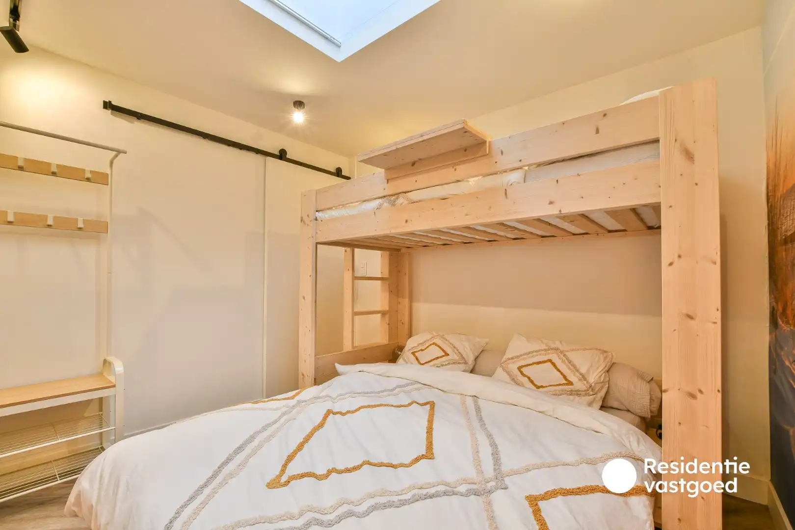 Volledig vernieuwd appartement te koop - achterkant zeedijk Wenduine! foto 10