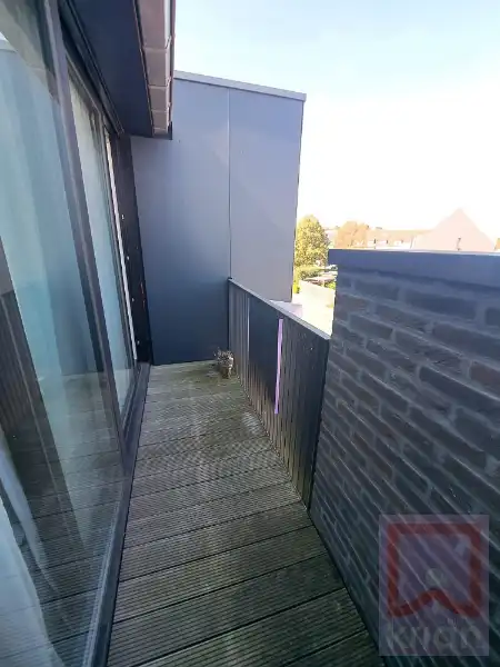 Instapklaar modern dak/duplexappartement (+-111m²) met magnifiek terras, garage en autostaanplaats foto 3