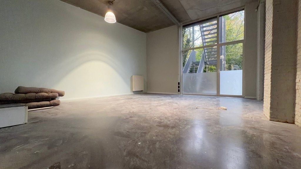 Instapklaar kantoor te huur in wijk Zurenborg te Antwerpen foto 9