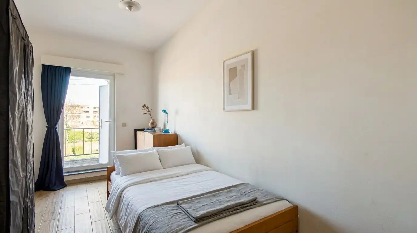 Kleinschalig gebouw met 2 appartementen en ruime garage met tuin in het centrum van Willebroek foto 12