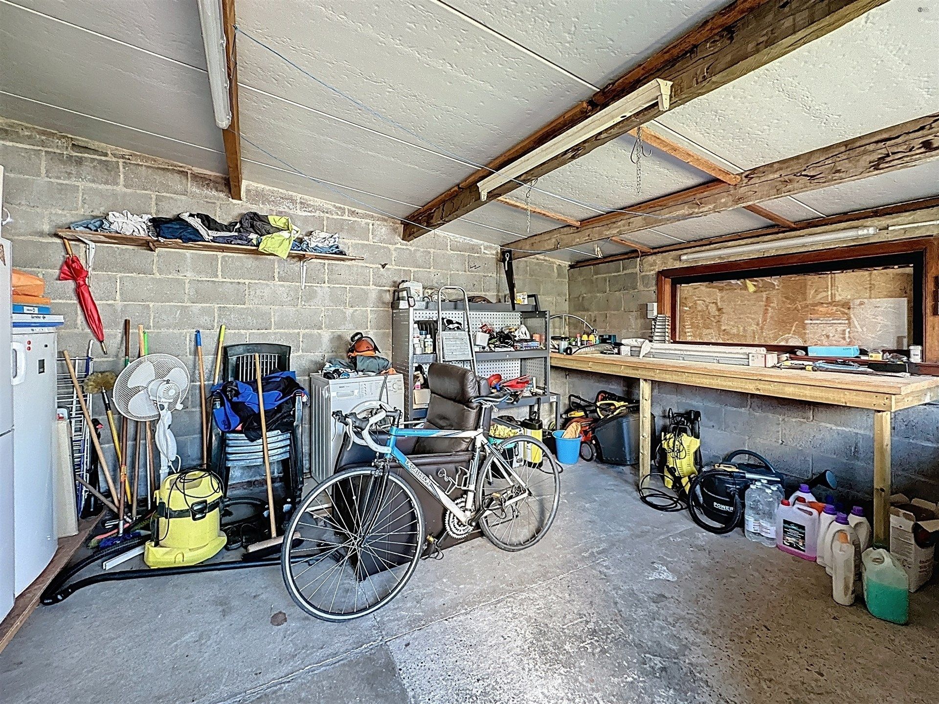 Open bebouwing met 4 slaapkamers en magazijn (144 m²) op perceel van 563m²! foto 18