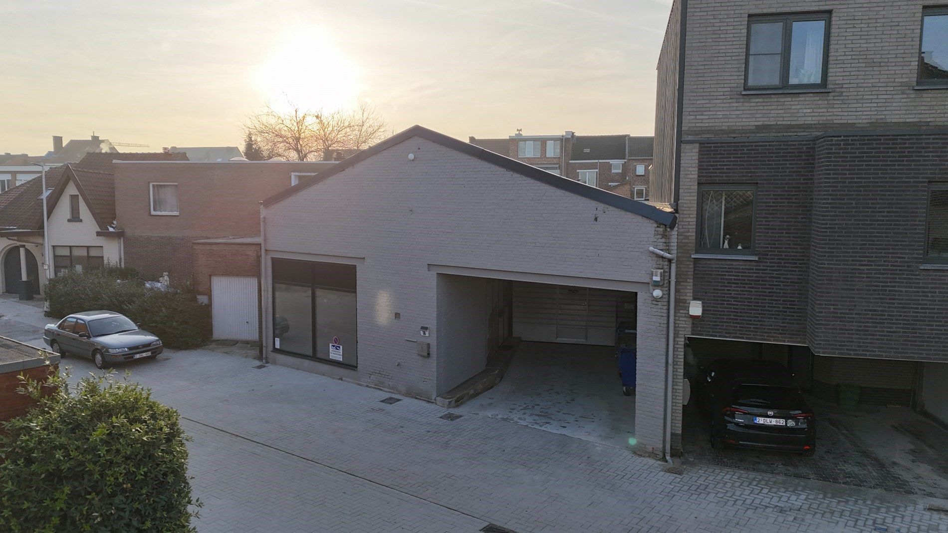 Woning met 2 bedrijfspanden – Aandelentransactie foto 4