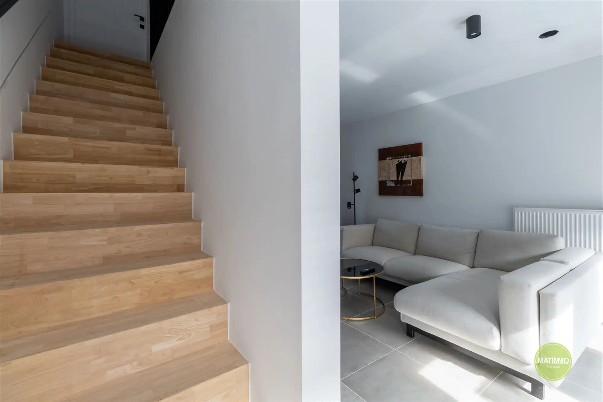 Gerenoveerd duplex appartement met handelszaak in Meerhout foto 7