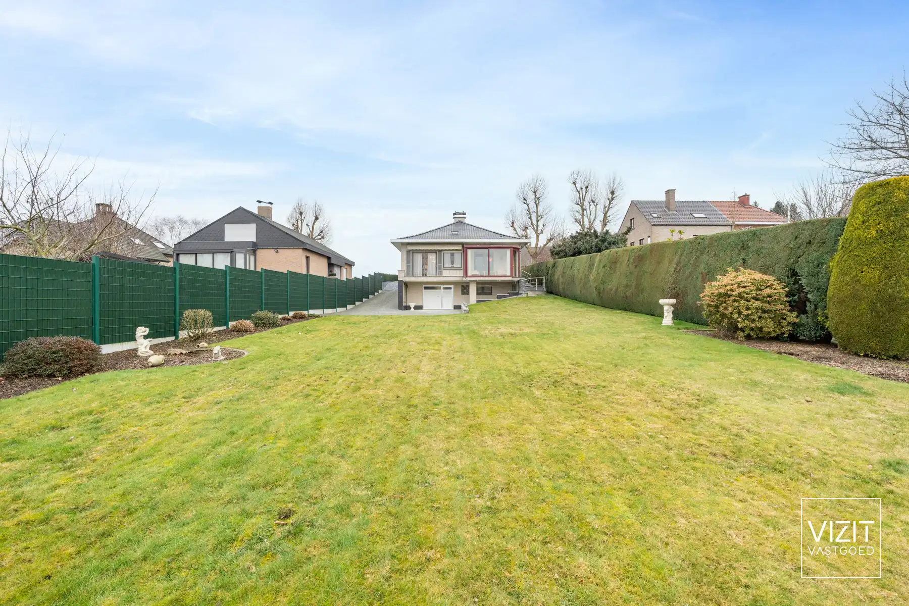 Goed gelegen bungalow te Overboelare! foto 5