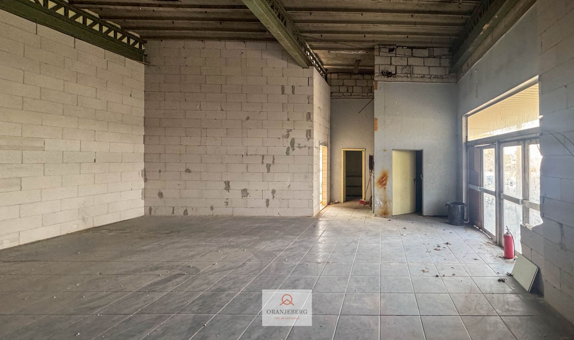 Magazijn (433,77 m²) te huur in Gent foto 8