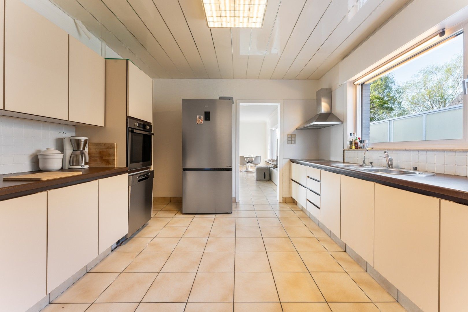 Instapklare & vrijstaande woning met 4 slaapkamers te Pittem! foto 7