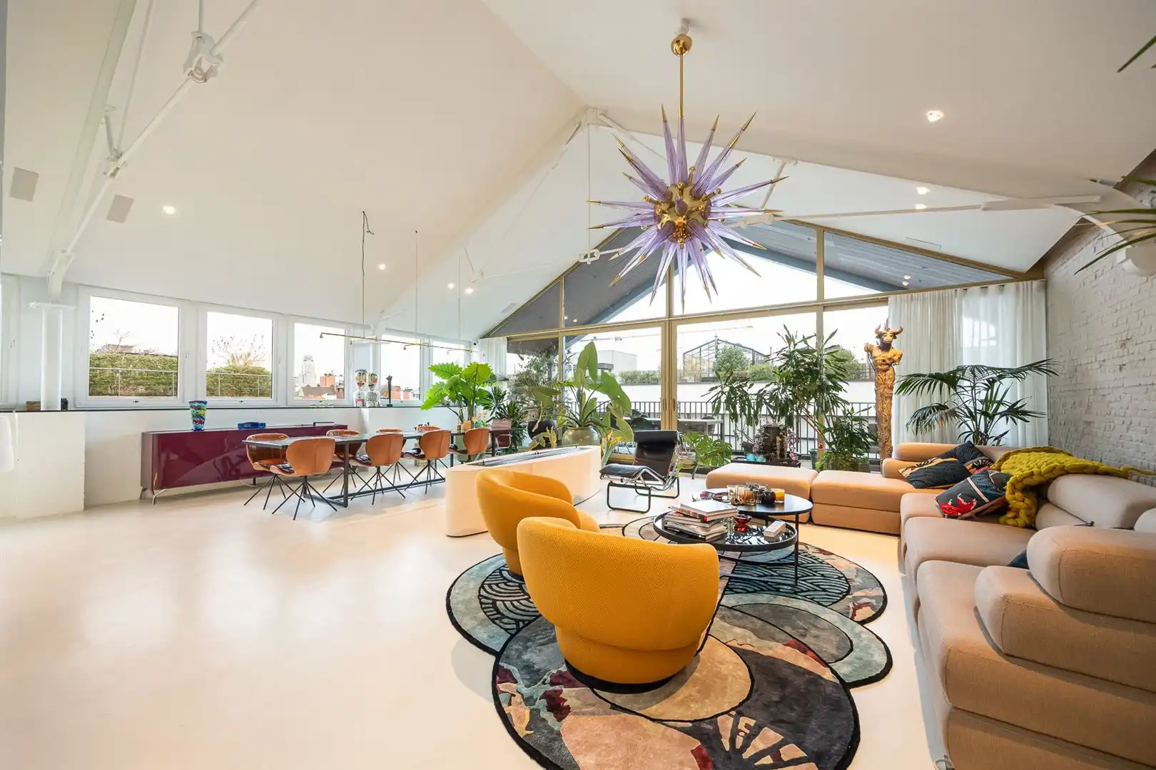 Flamboyant loftleven in industrieel erfgoed foto 3