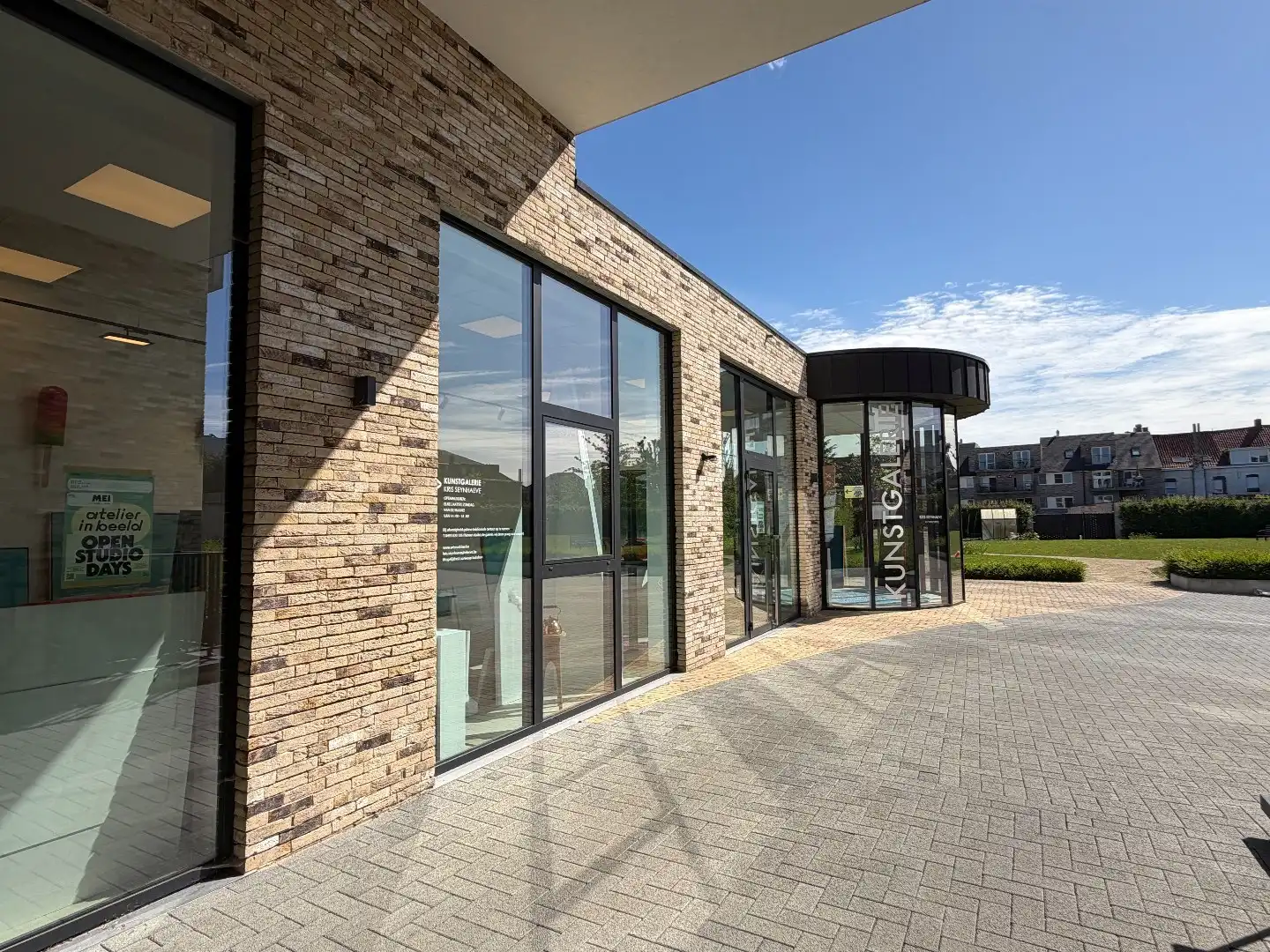 Lichtrijke kantoor- of praktijkruimte van 88 m2 in het centrum van Lauwe! foto 13