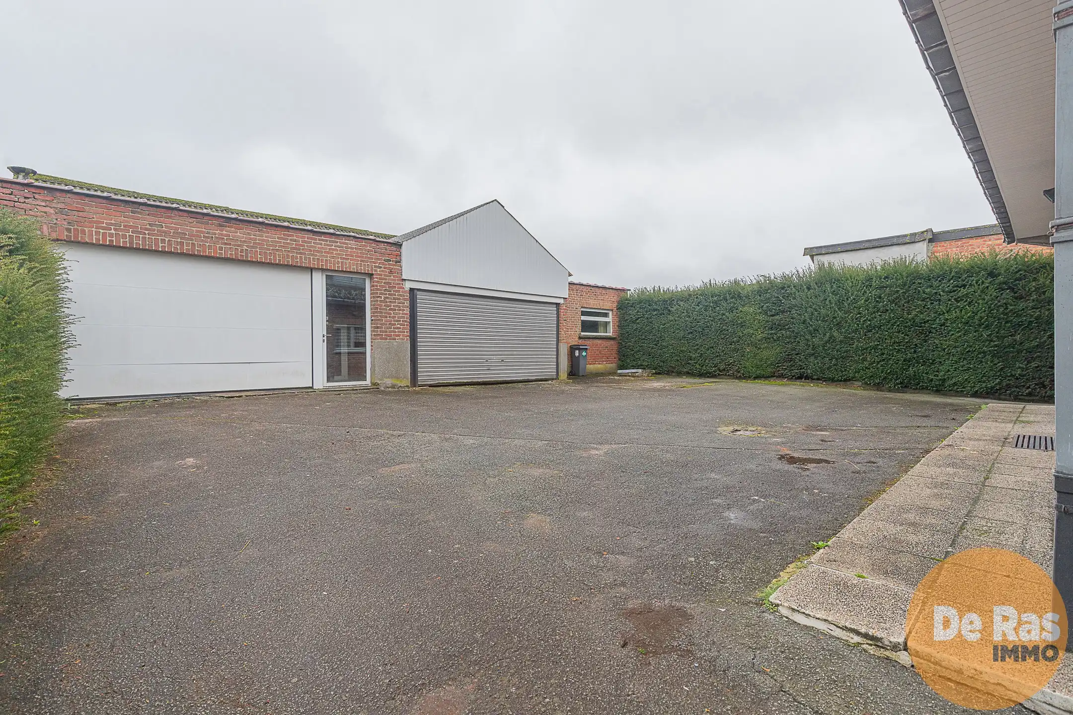 ERONDEGEM - Ruime open bebouwing met loods en grote tuin  foto 17