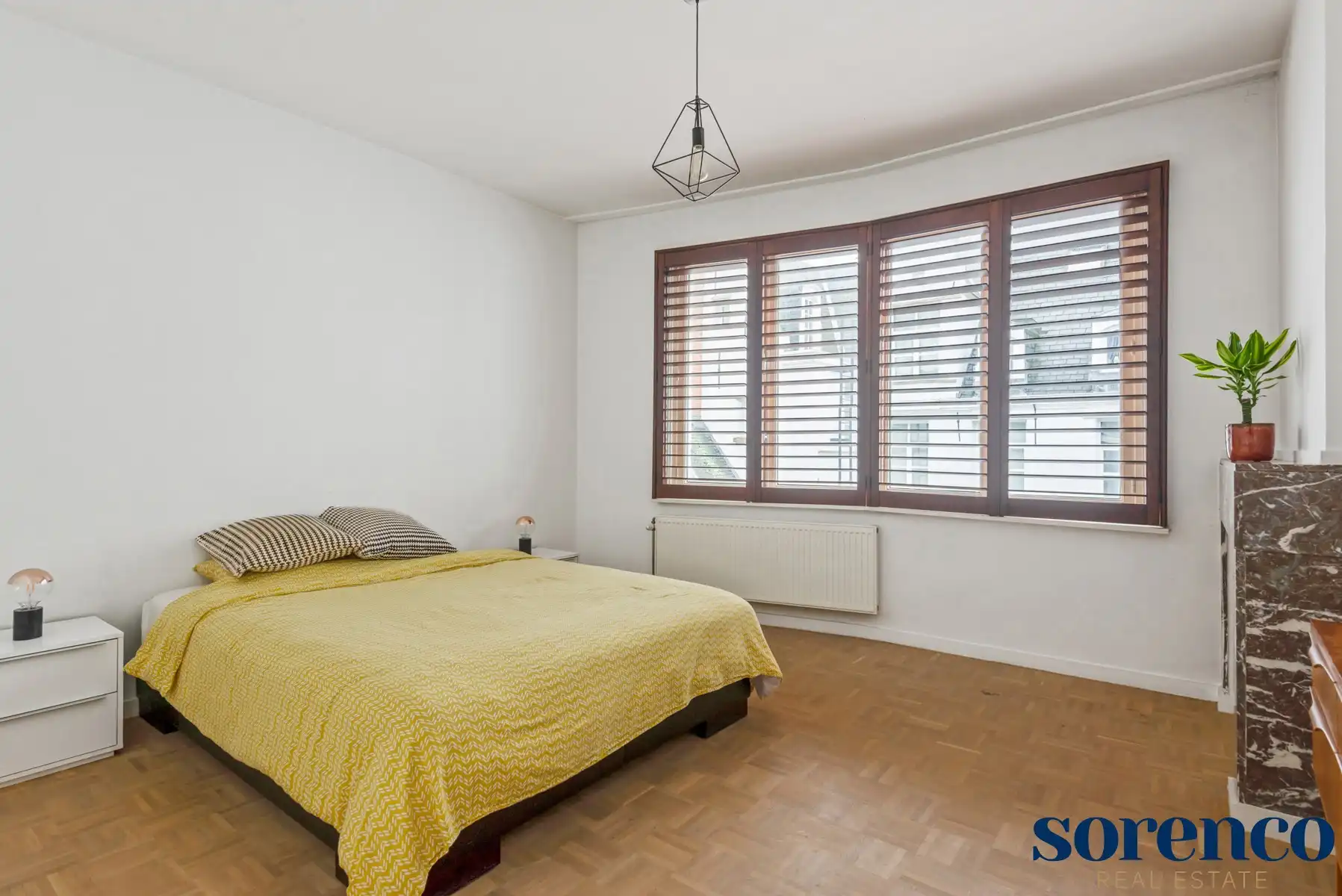 Antwerpen - gemeubeld duplex 2 slpk app. met terras foto 15