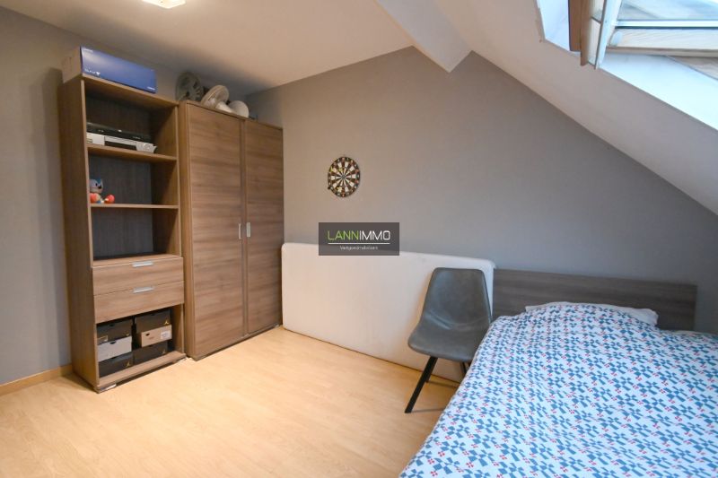 Centraal doch rustig gelegen, energiezuinige woning met maar liefst 4 slaapkamers! foto 20
