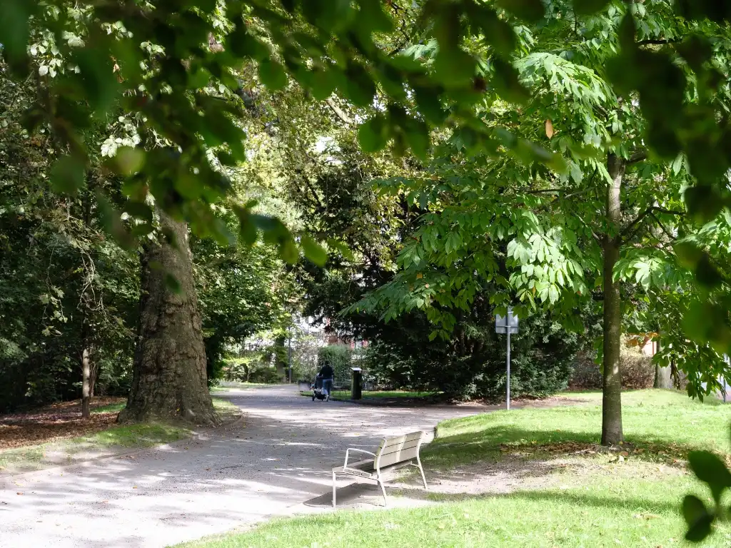 Stijlvol en instapklaar 3-slaapkamerappartement (163 m²) met zonnig terras nabij de Coupure foto 17