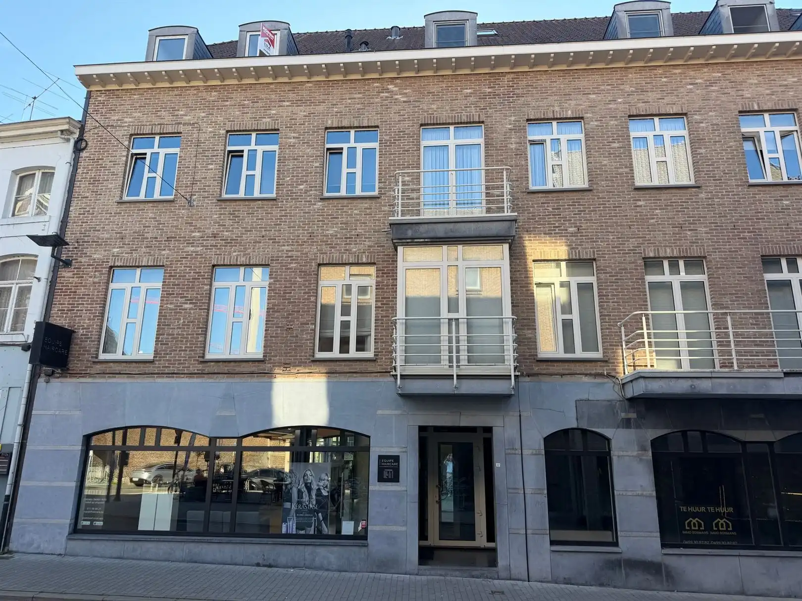 Appartement foto {{pictureIndex}}