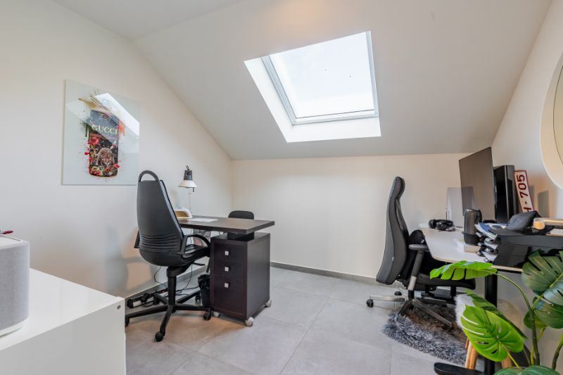 Mooi recent instapklaar appartement 2 slaapkamers foto 8