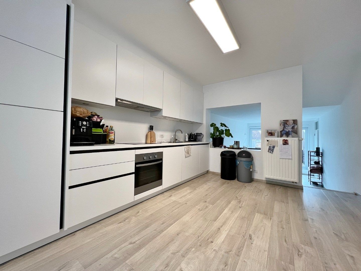 Modern duplex-appartement in het hartje van Ieper met zonnig terras foto 8