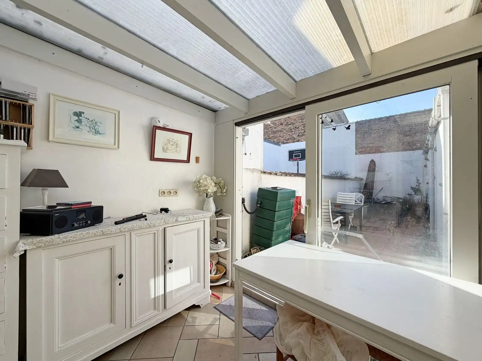 Sfeervolle woning, gelegen op korte afstand van het levendige centrum van Oostende! foto 7