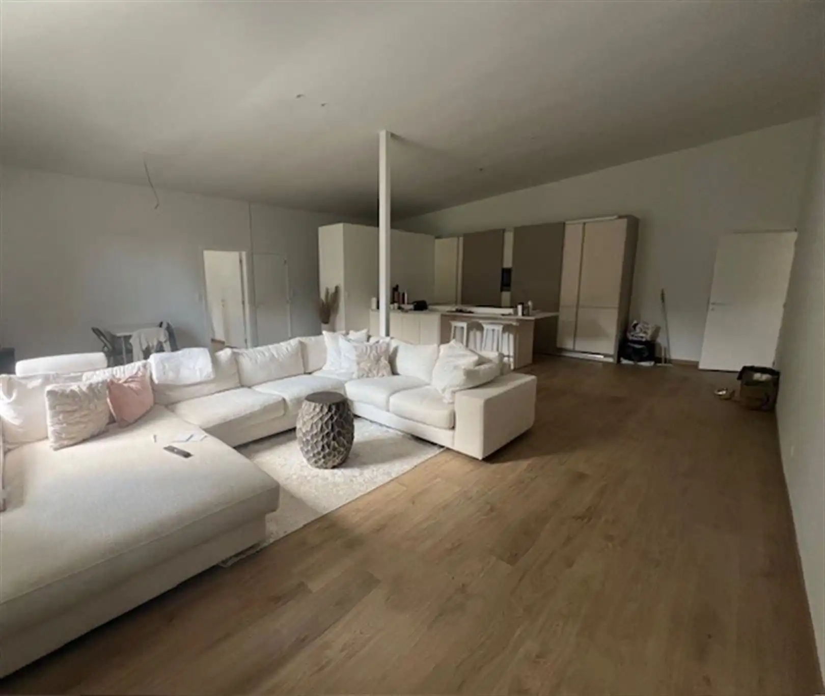 Kantoorgebouw foto 18