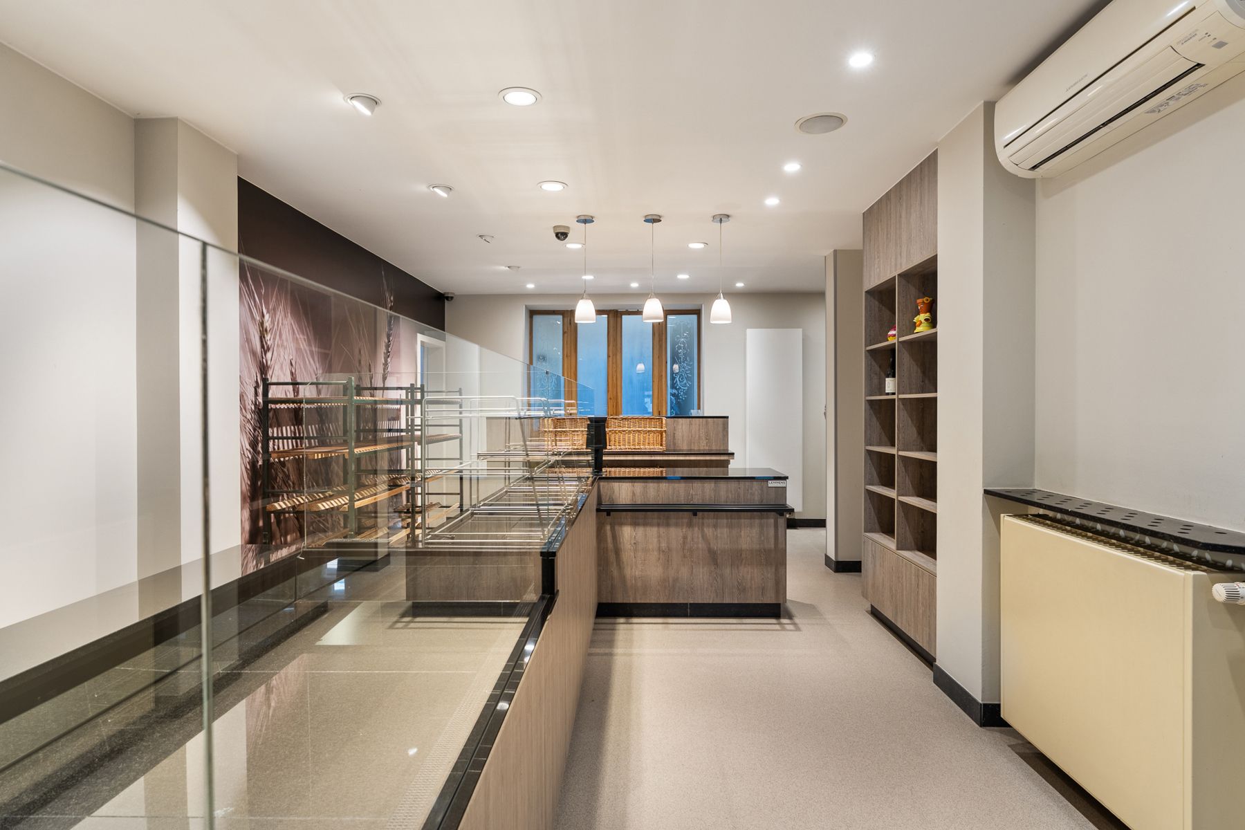 Handelspand met woonst in centrum Geraardsbergen! foto 4