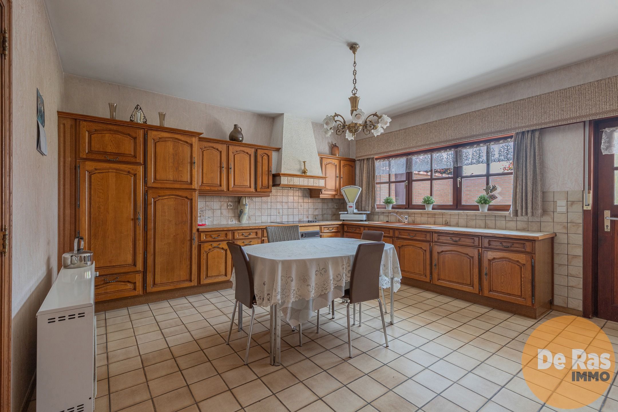 HELDERGEM - Solide woning met 4 slkp, tuin en garage! foto 7