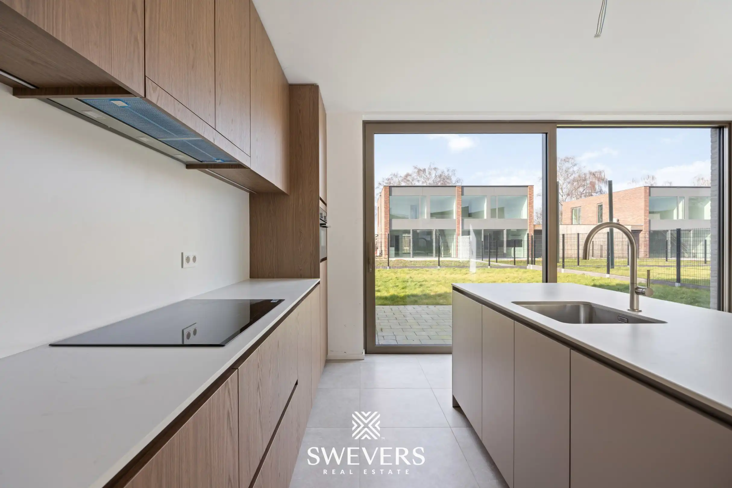 Instapklare nieuwbouwwoning (2025) met doordachte indeling, terras en uitstekende bereikbaarheid foto 12