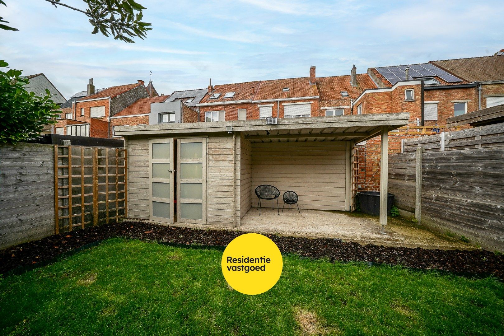 Instapklare woning met garage en tuin te Bredene foto 19