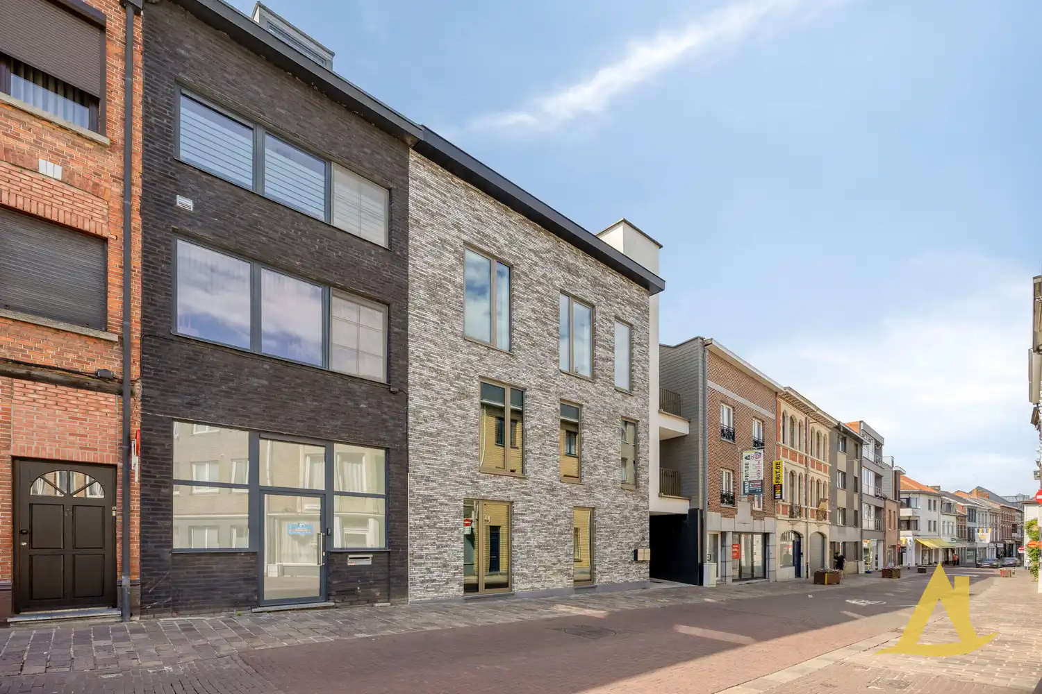 DESIGN STADSWONING MET 3 SLAAPKAMERS, TUIN EN JACUZZI IN HET HARTJE VAN DIEST foto 4