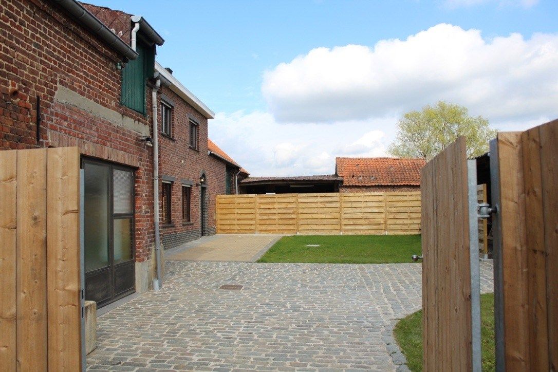 Woning 3 slpk + bureau met mooie tuin en garage foto 22
