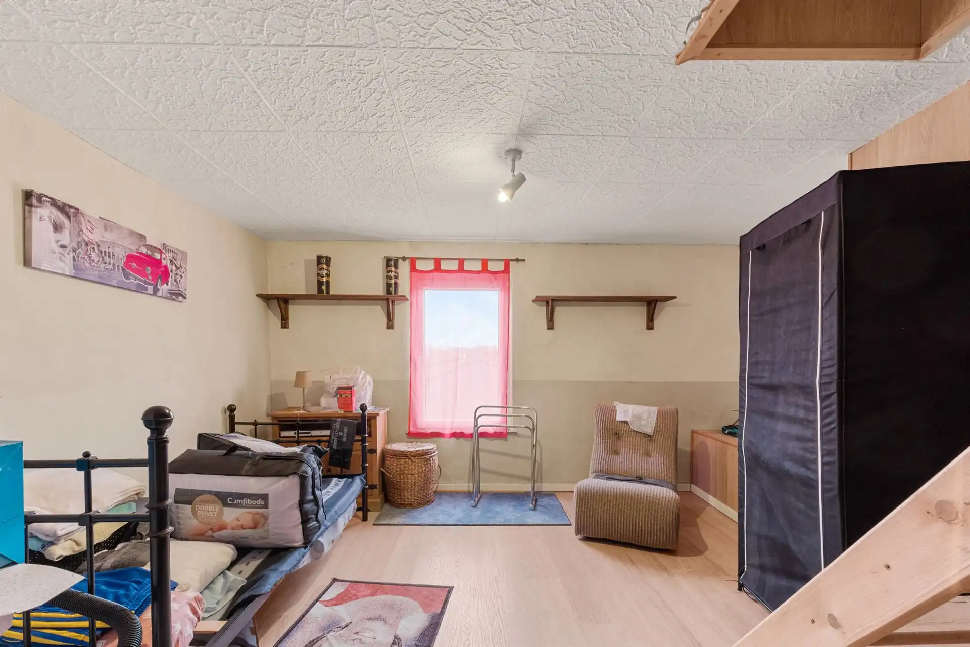 FEESTZAAL met bijhorende woning! foto 15