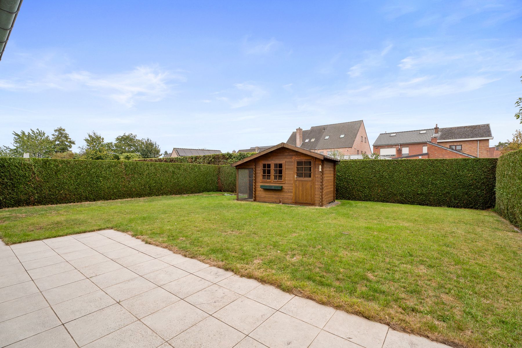 Perfect onderhouden bungalow in een residentiële wijk! foto 13