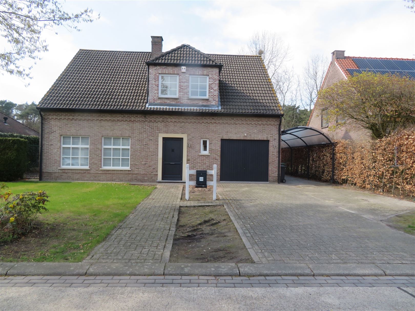 ()=>{if(producerUpdateValueVersion(node),producerAccessed(node),node.value===ERRORED)throw node.error;return node.value} Helleweide 30 - 2930 Brasschaat