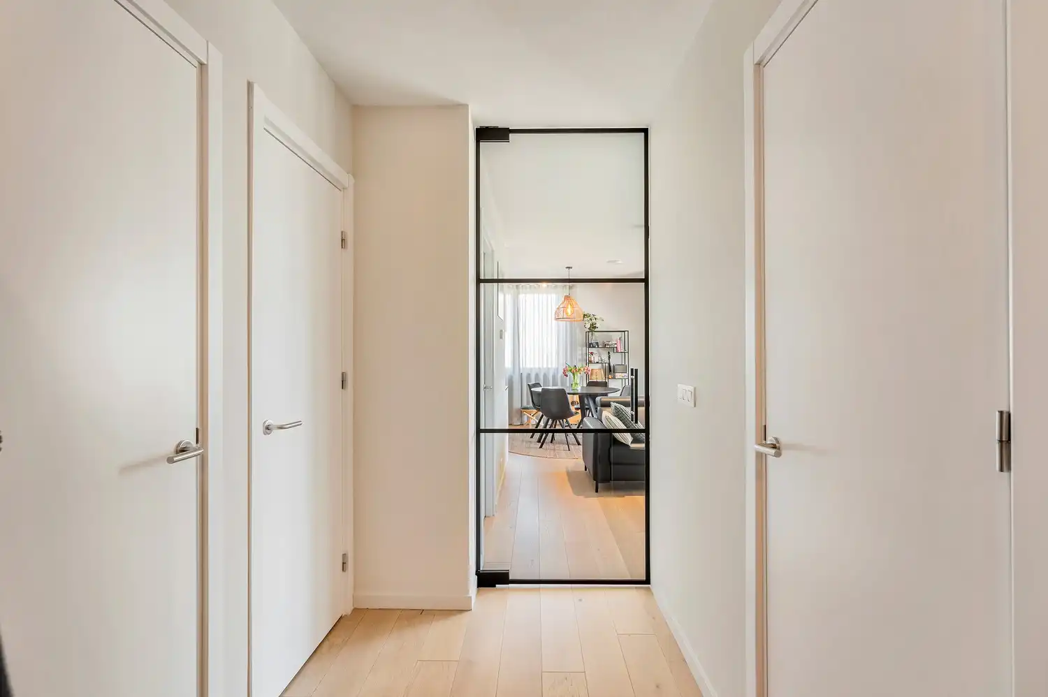 LUXE-APPARTEMENT I 2 STAANPLAATSEN I EPC= E19 I RUSTIG GELEGEN foto 3