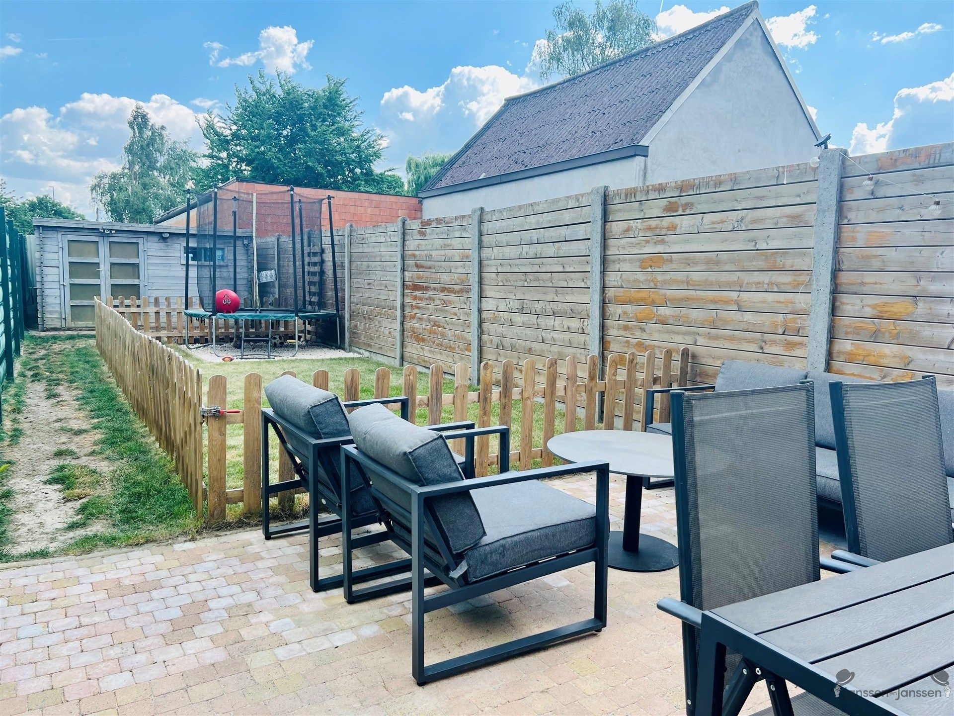 Gezellige woning met 4 slpk en tuin foto 7