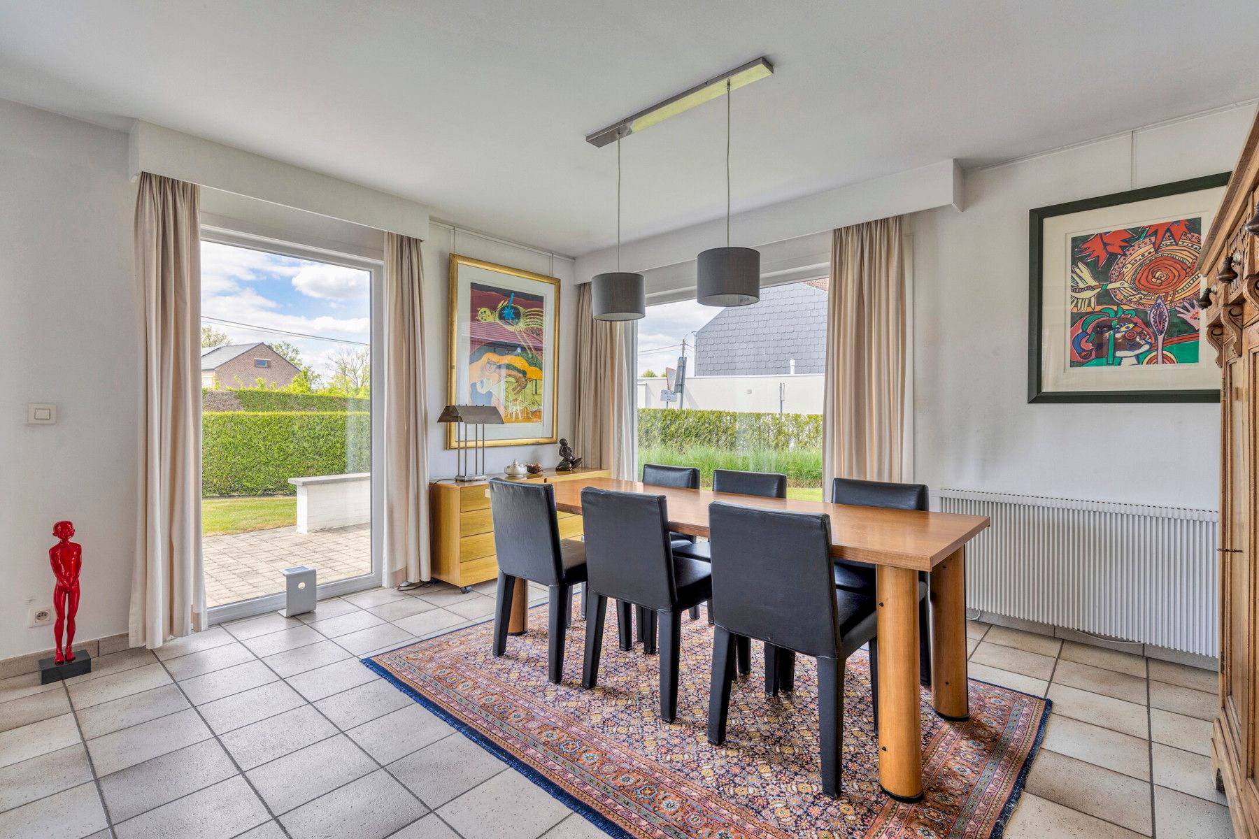 Villa met 4 slaapkamers, zwembad en garage foto 8