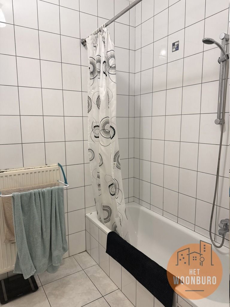Appartement met 2 slpks, garage, autostaanplaats en kelder foto 8