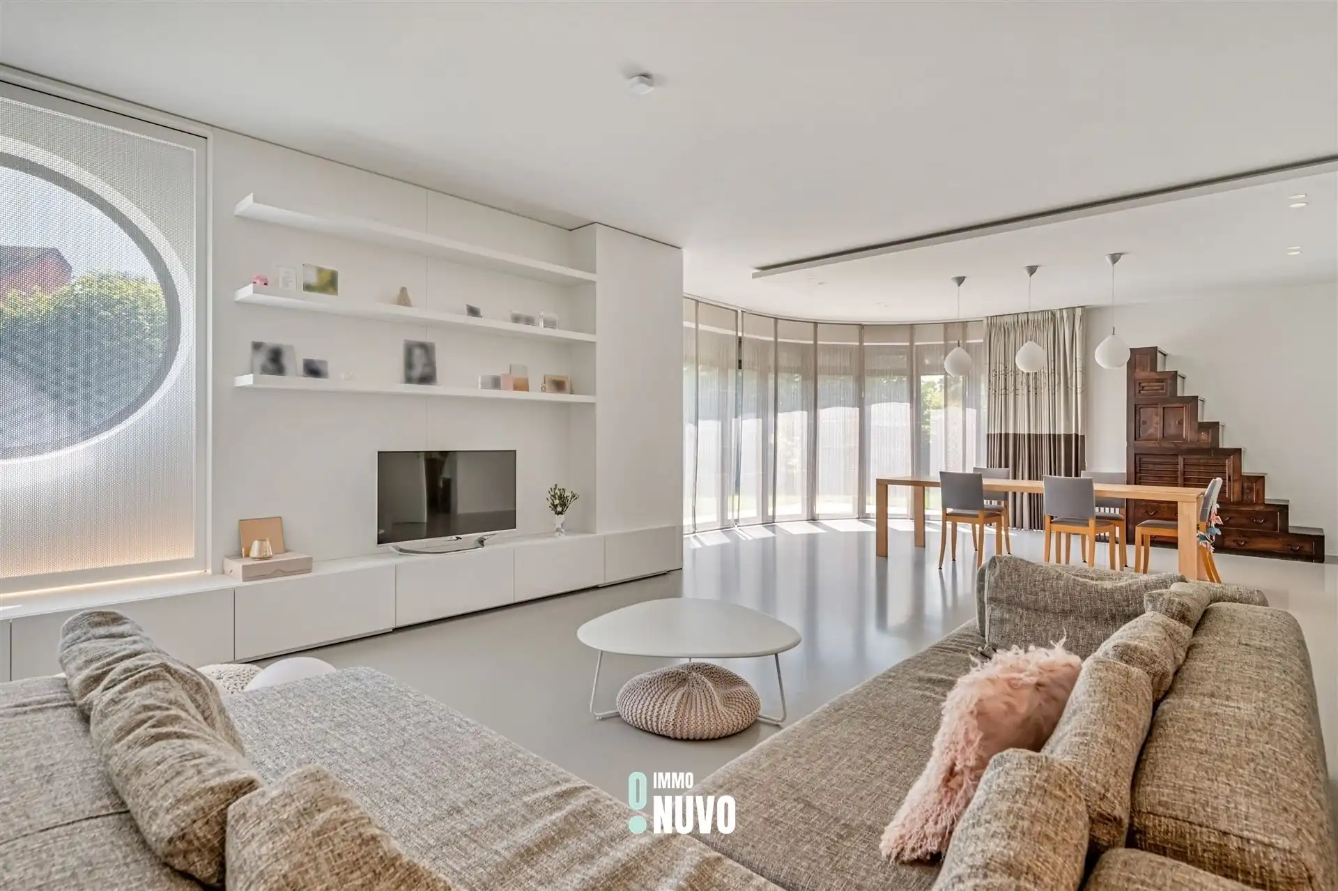 Hedendaagse kangoeroe-woning te Aalst foto 2