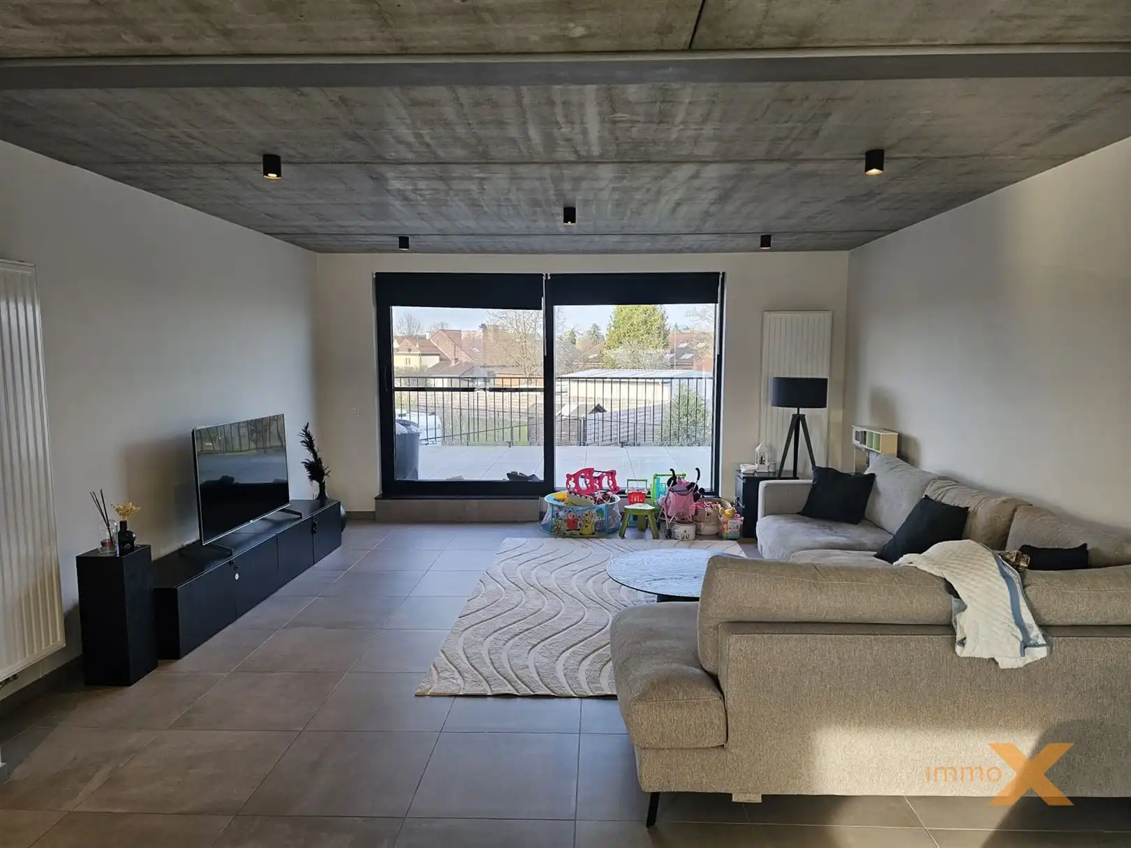 DUPLEXAPPARTEMENT MET GROOT TERRAS foto 3