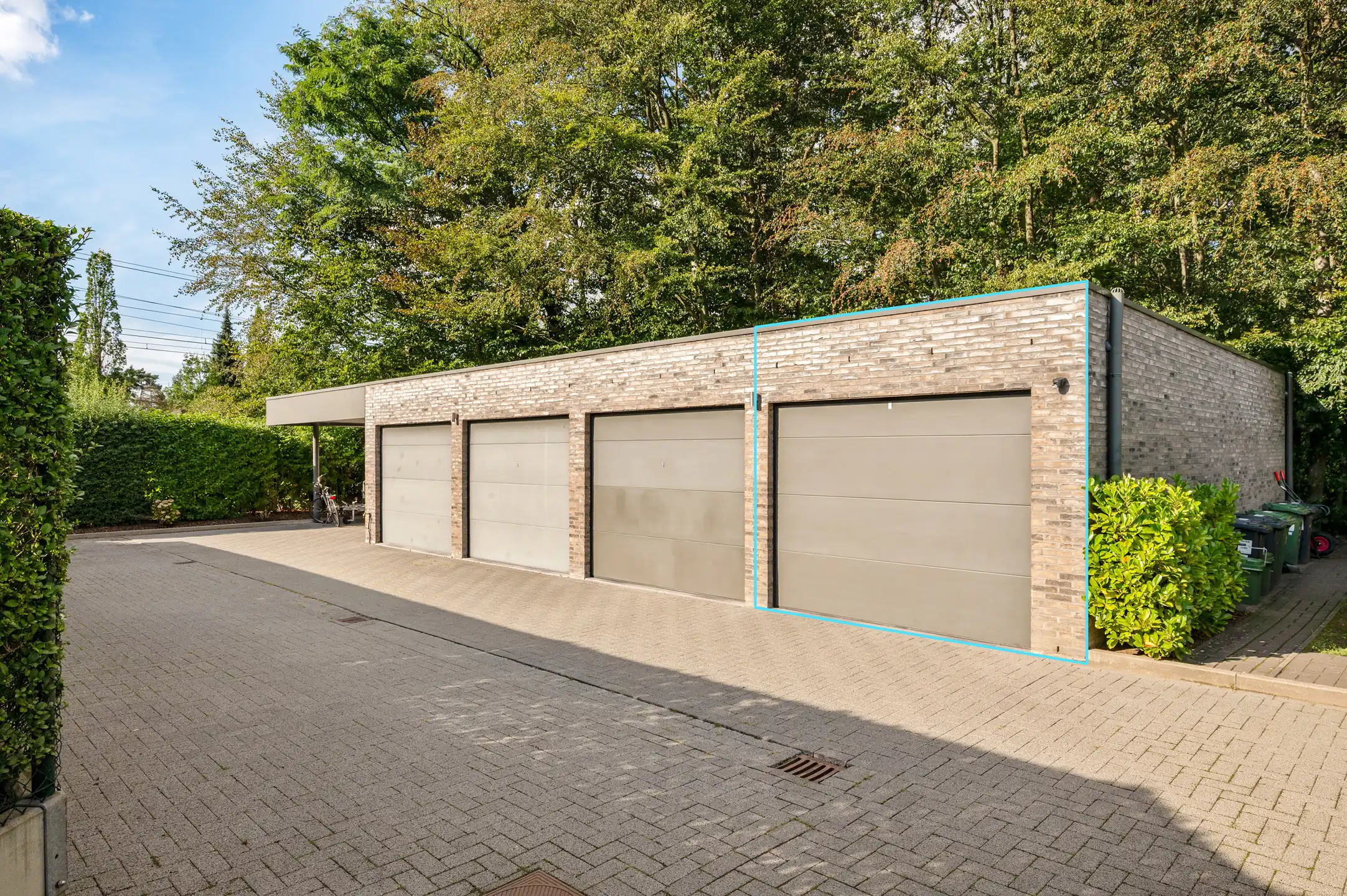 Lichtrijk 2-slaapkamerappartement met groen terras en ruime garagebox in hartje Heide foto 24