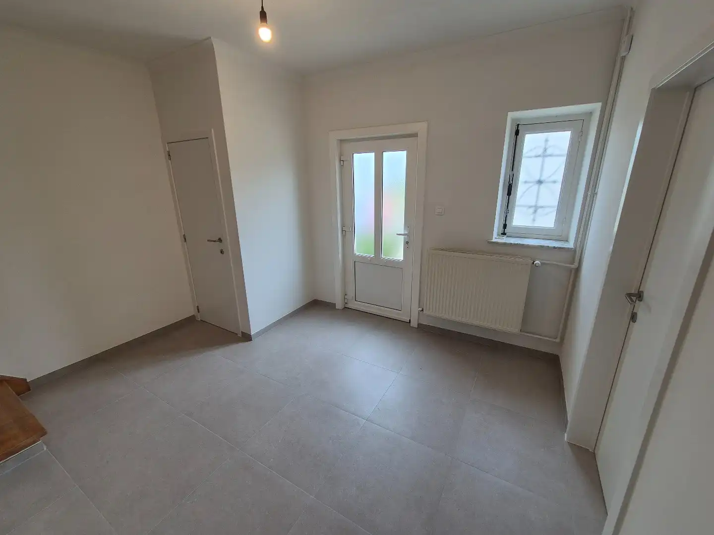 Prachtig gerenoveerde vrijstaande woning met ruime tuin. foto 18