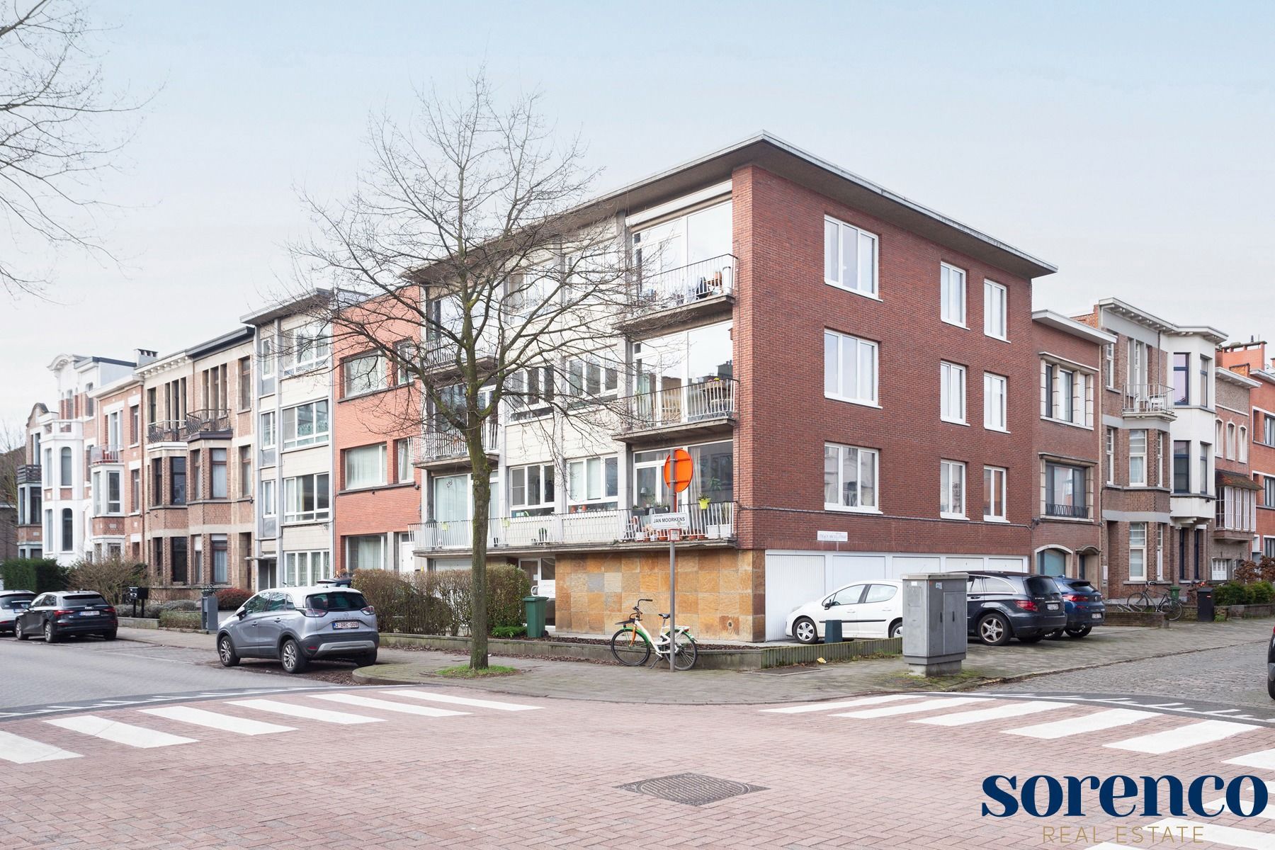 Ruim en licht instap klaar 2 slaapkamer appartement! foto 20