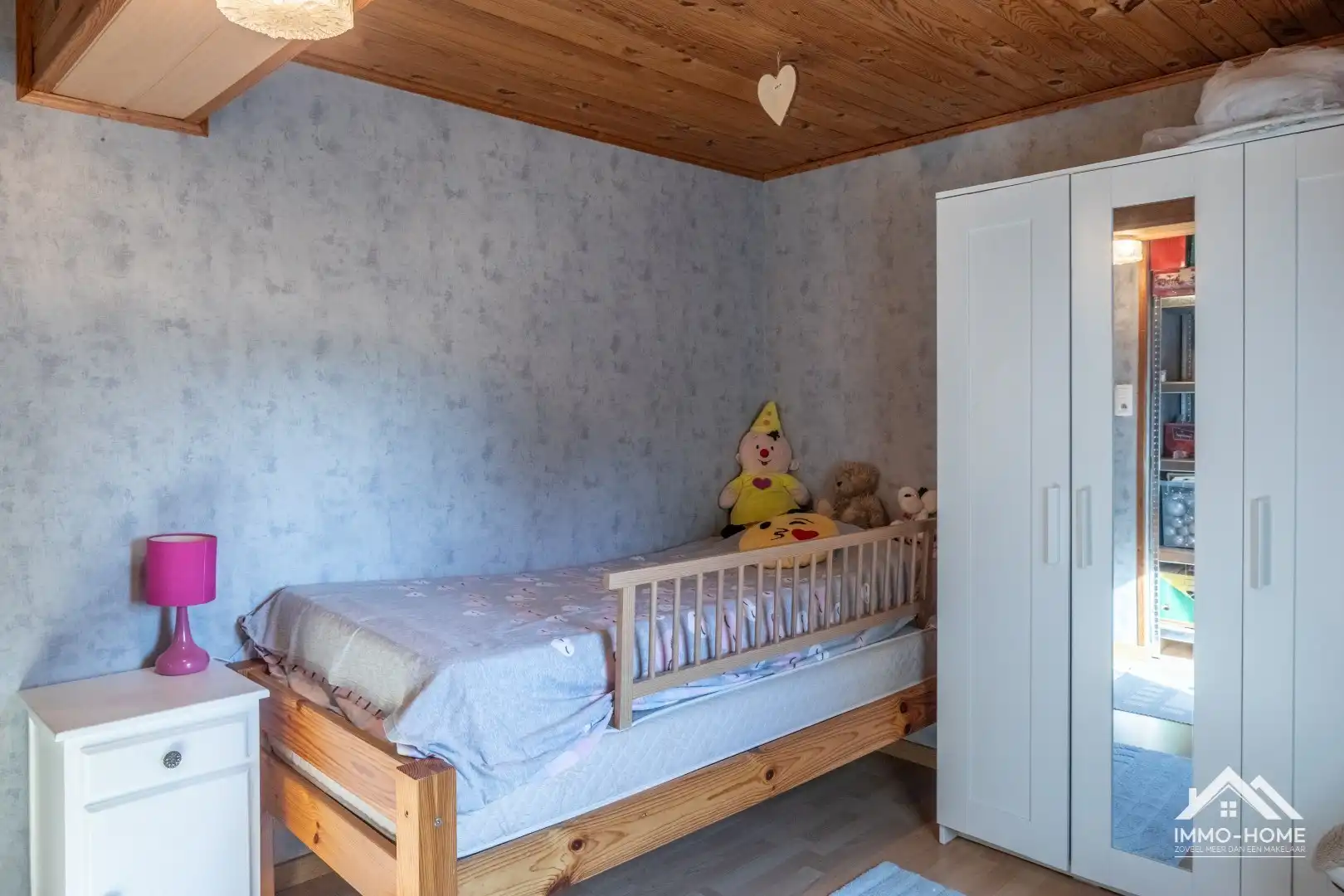 Instapklare starterswoning met een landelijk uitzicht!  foto 24
