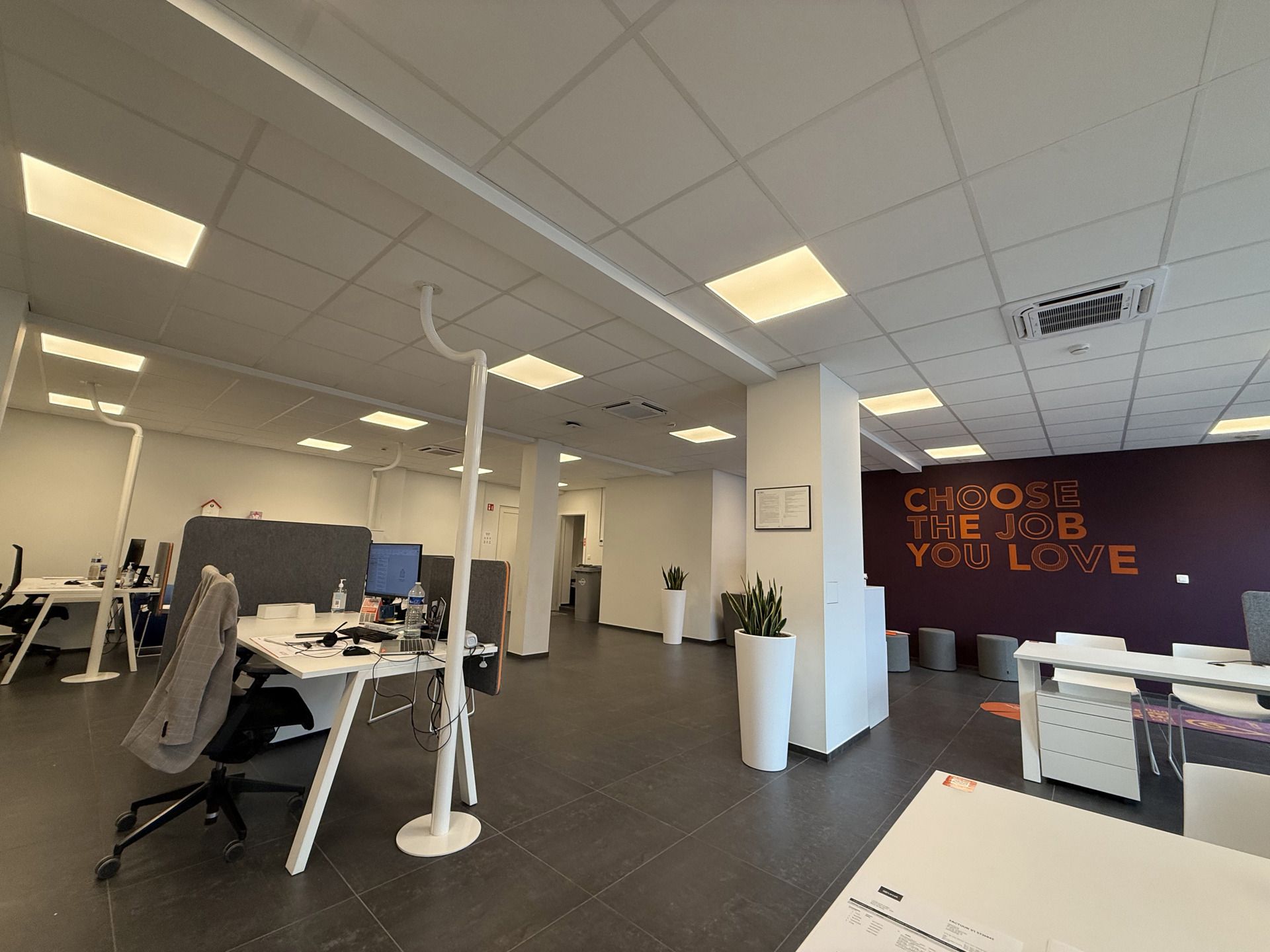 Instapklare open kantoorruimte vlak aan de Schelde foto 4