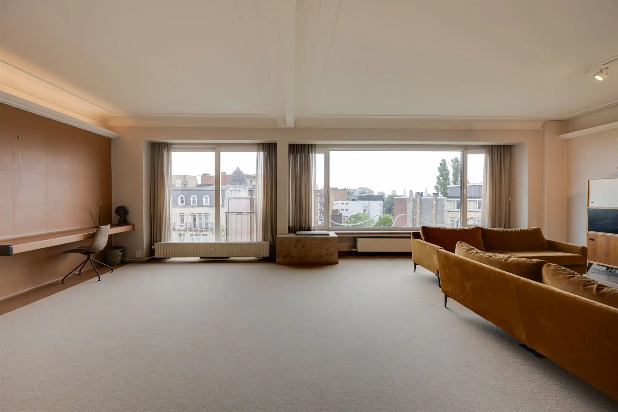 Penthouse met panoramisch terras nabij het Harmoniepark foto 2
