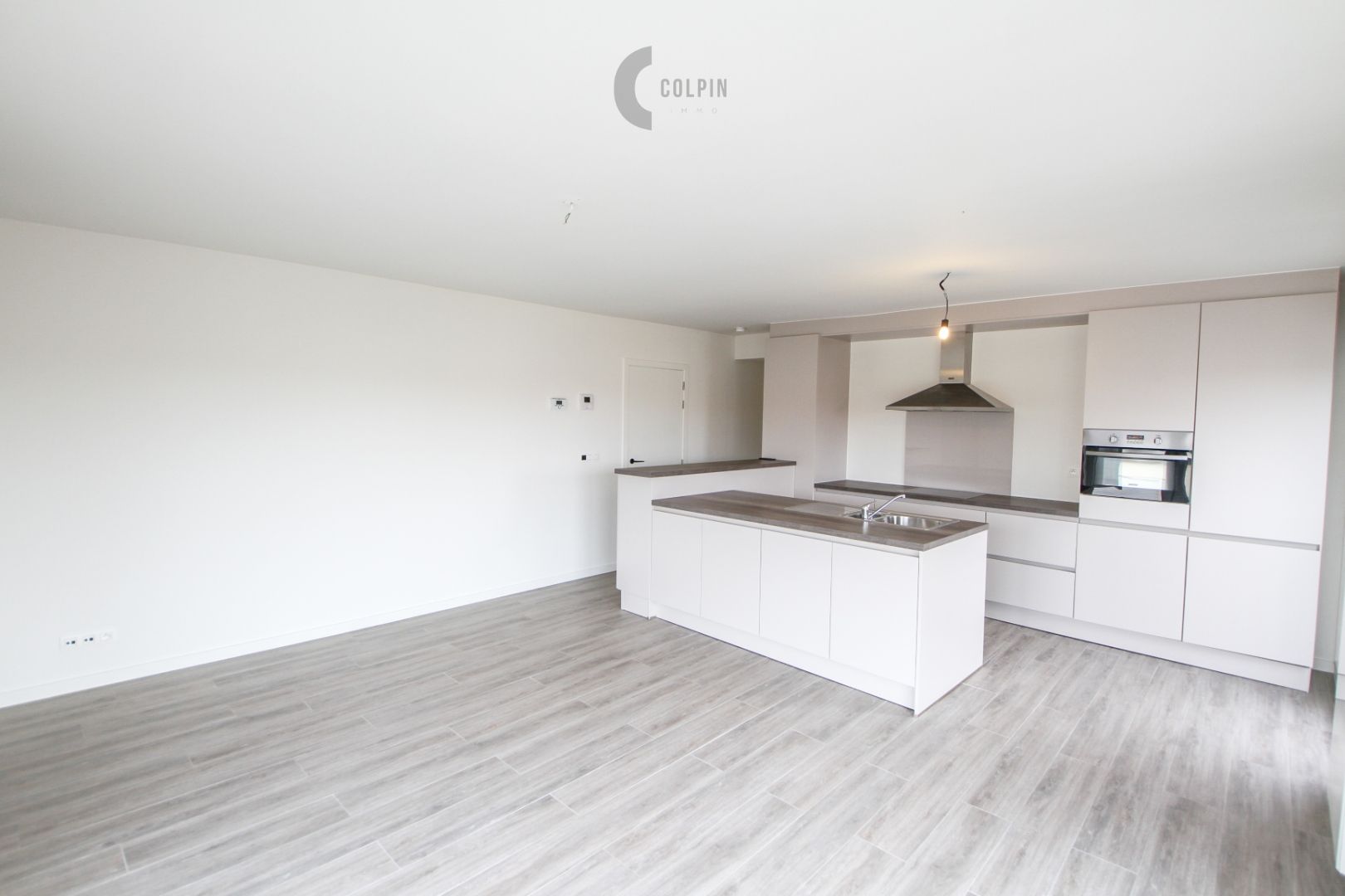 Modern 2 slaapkamerappartement in centrum Heist-aan-Zee foto 5