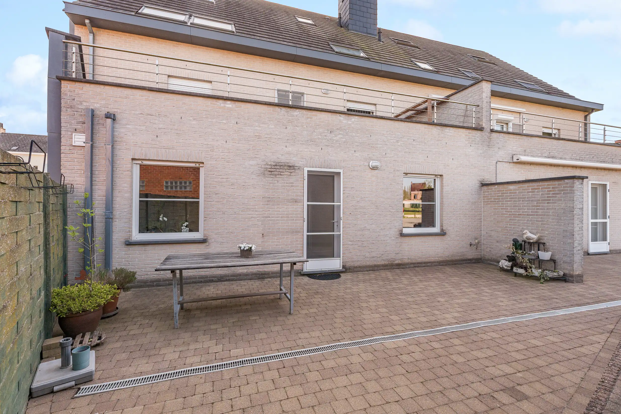 Gelijkvloers app. met 3 slaapkamers, tuin, terras & garage foto 13