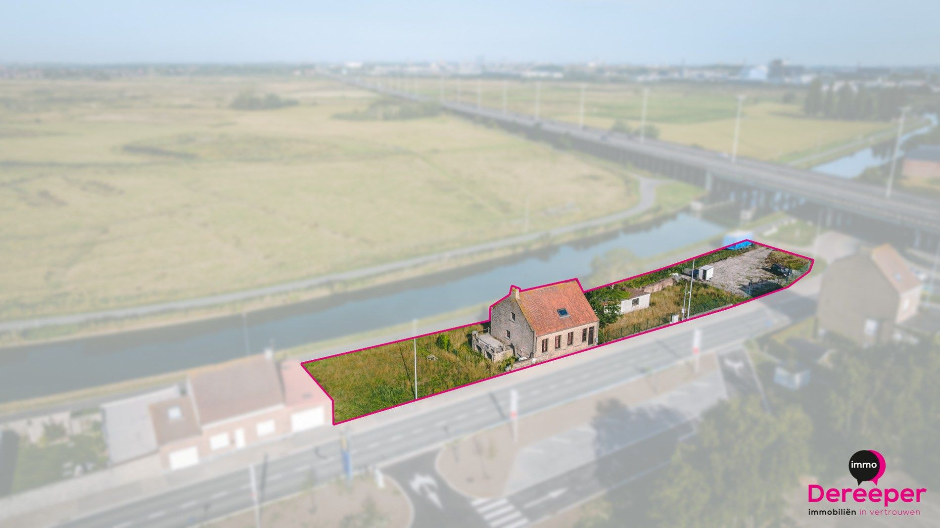 Te renoveren vrijstaande woning met prachtig uitzicht in natuurgebied  foto 3