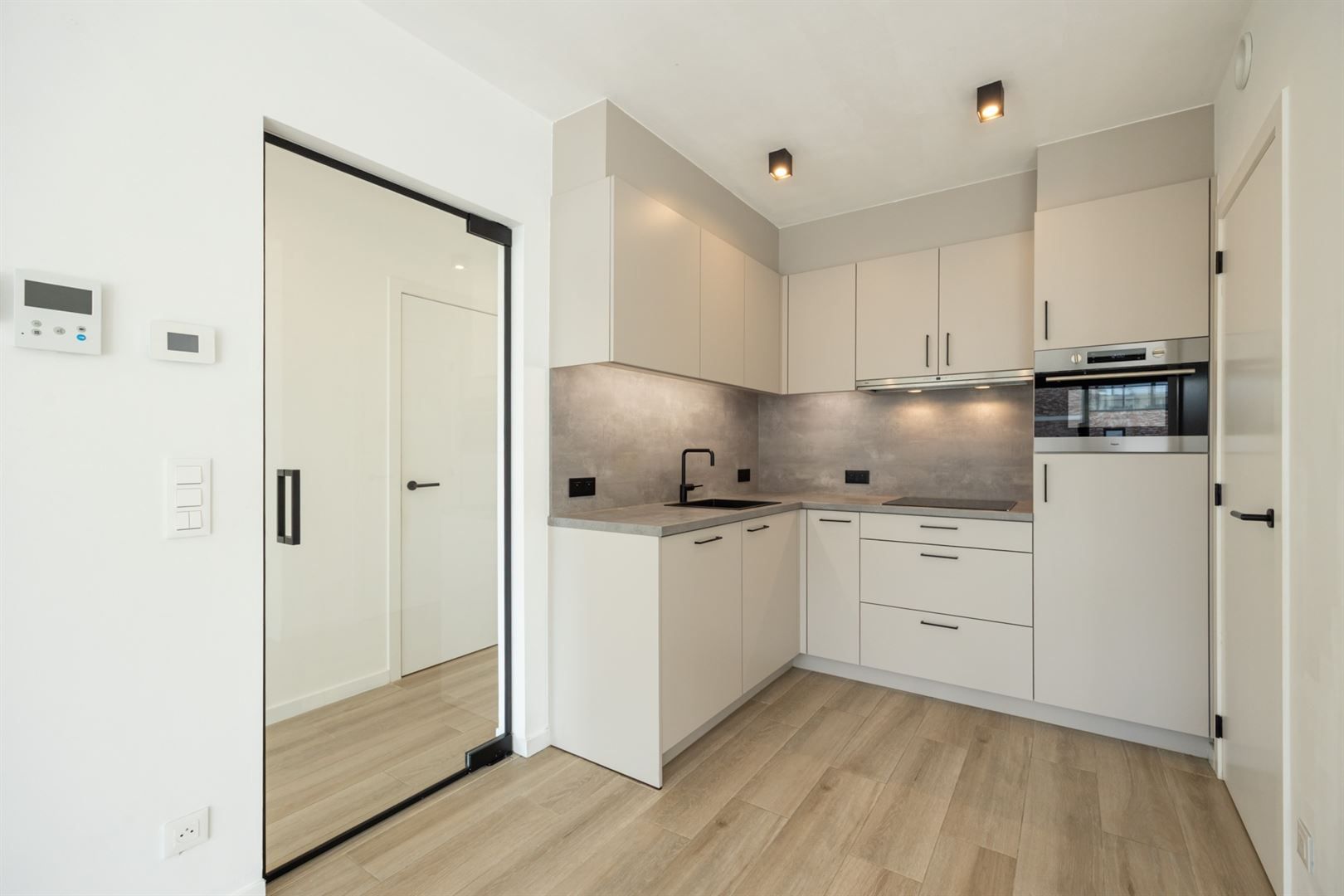 Recent appartement op topligging! foto 7