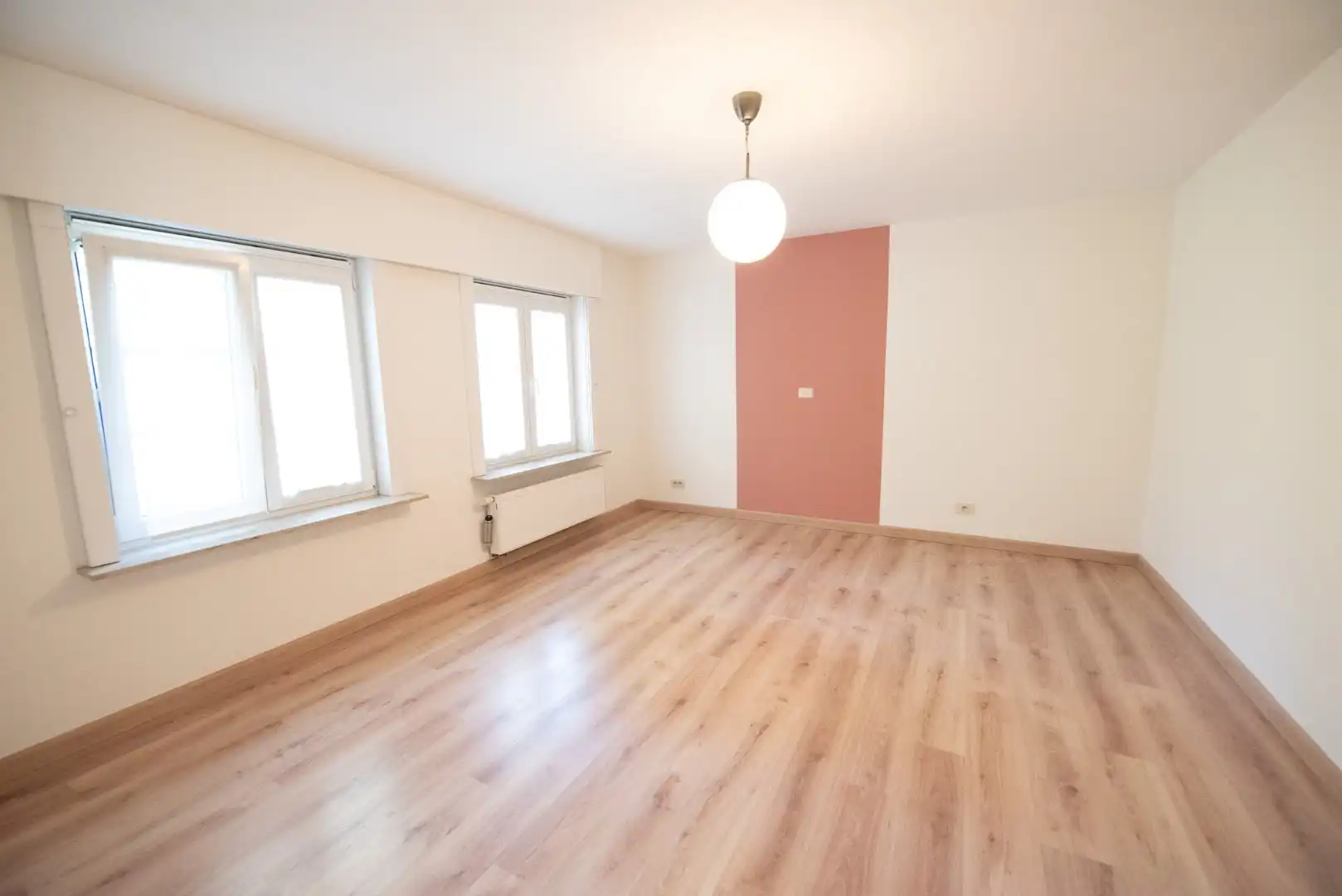 Prachtig afgewerkte woning met 4 slaapkamers TE HUUR in Olsene foto 9