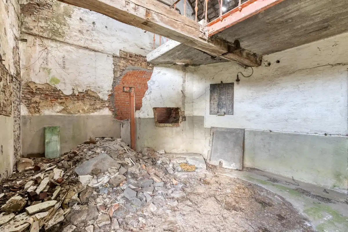 Voormalig brouwershuis en brouwerij in art-deco foto 18