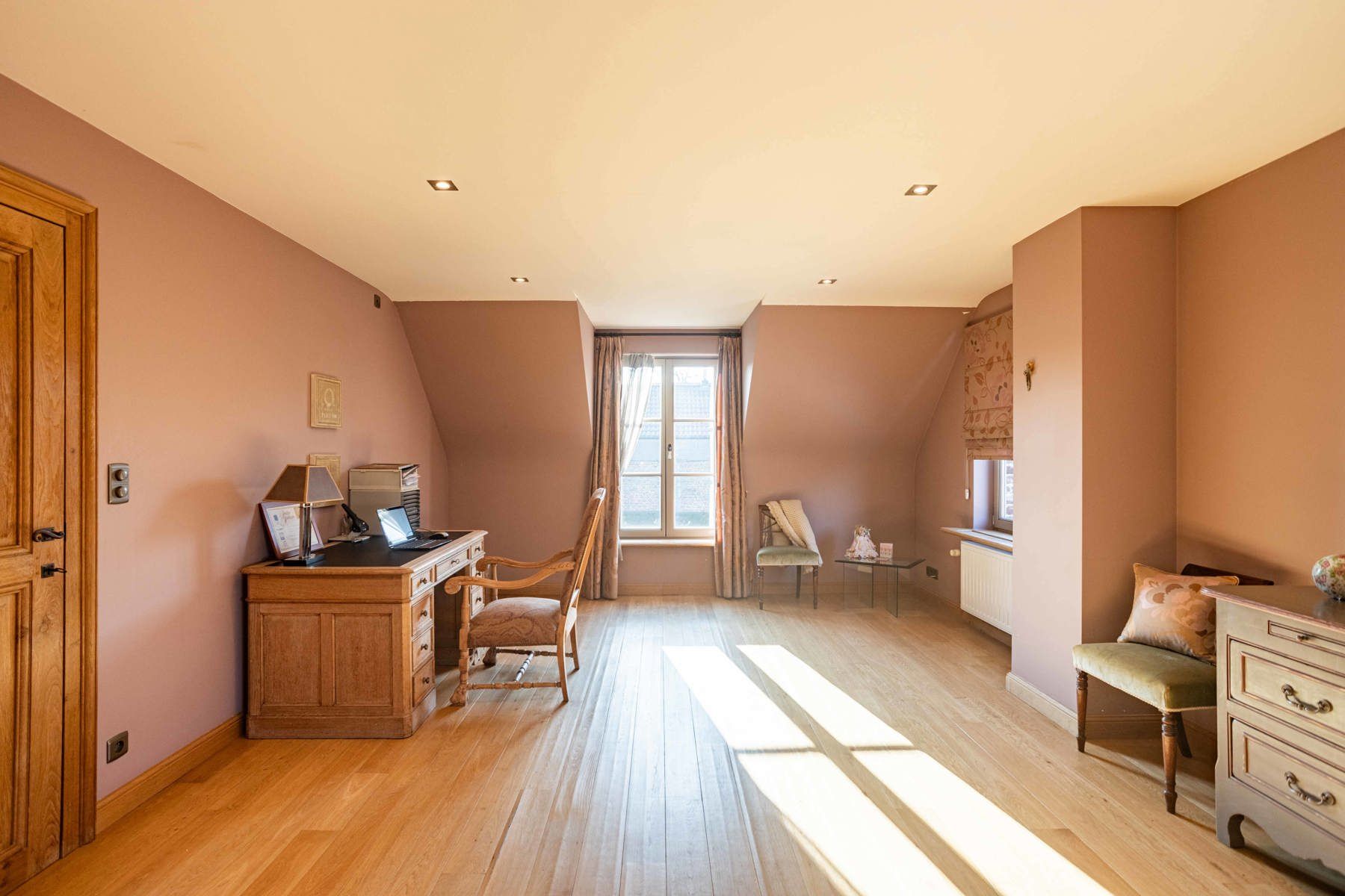 Project "Hoeve" met twee woonentiteiten + weiland foto 13