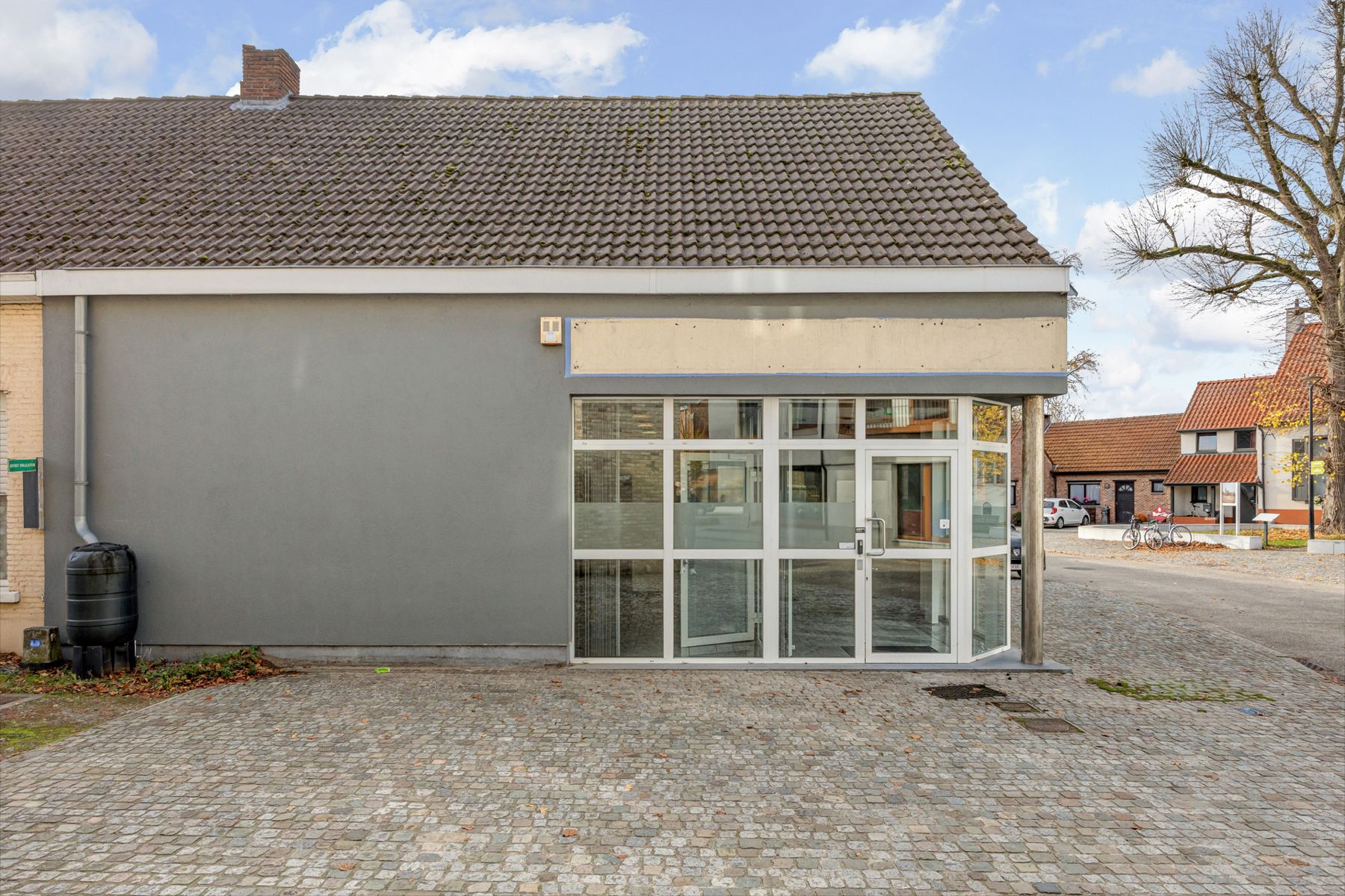 Veelzijdig kantoorgebouw op toplocatie foto 26